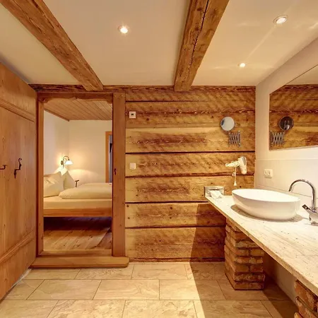 Zum Kirchenbauer Maison d'hôtes 4*