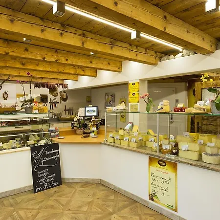 Gasthuis Zum Kirchenbauer 4*