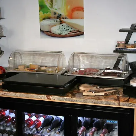 Gasthuis Zum Kirchenbauer 4*