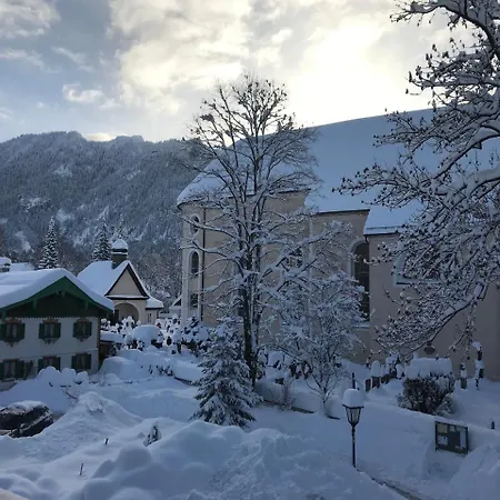 Zum Kirchenbauer